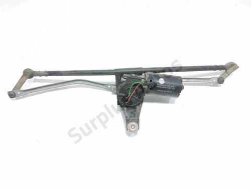 Used Front wipers mechanism Front wipers mechanism RENAULT RAPID Box Body/MPV (F40_, G40_) 1.9 D (F40P, F40N, F40E) (64 hp) 40061028 40061028