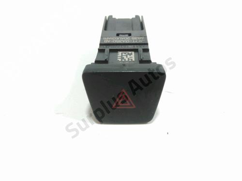 warning-switch-ford-kuga-iii-dfk-2019-28229329 main image