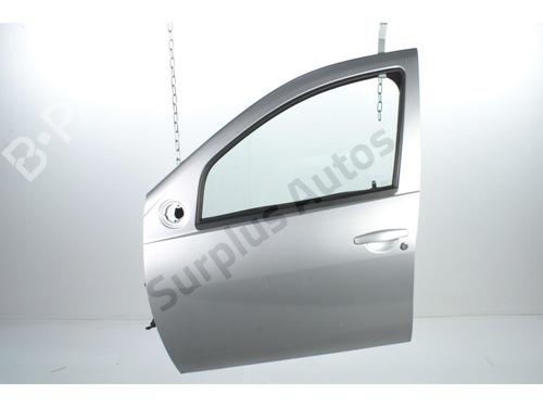 Used Left front door DACIA DUSTER (HS_) 1.2 TCe 125 (125 hp) 30896151