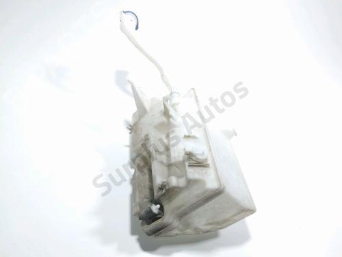 Used Windscreen washer tank VOLVO XC60 I SUV (156) D3 (150 hp) 29860358