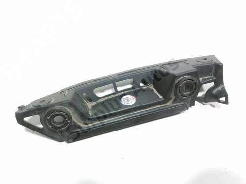 Used Rear bumper bracket Rear bumper bracket 37018017 37018017