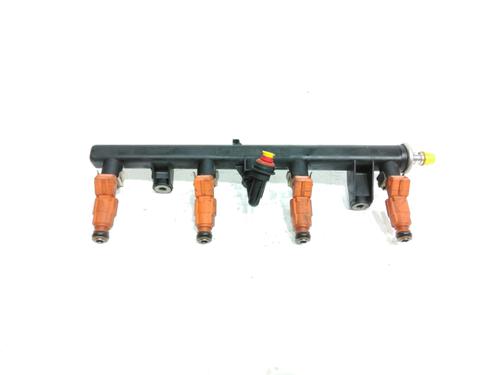 Used Injection rail Injection rail 37763210 37763210