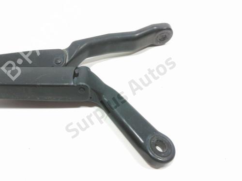 Front windshield wiper arm PEUGEOT 206+ (2L_, 2M_) 1.4 HDi eco 70 | BP31207867C143