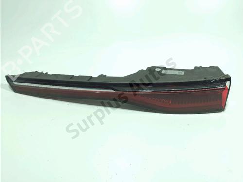 Feu de coffre droit RENAULT MEGANE E-TECH SUV EV60 (BNJ1) (218 hp) 32102697