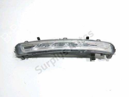 Used Right daytime light Right daytime light 37871078 37871078