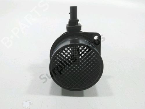 Used Mass air flow sensor SEAT LEON (1P1) 2.0 TDI (170 hp) 31080174