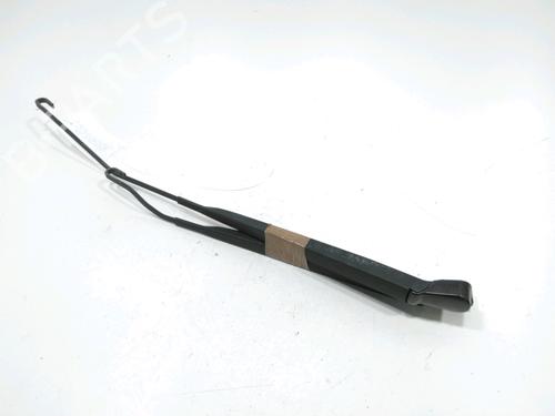 Used Front windshield wiper arm PEUGEOT 1007 (KM_) 1.4 HDi (68 hp) 31007724