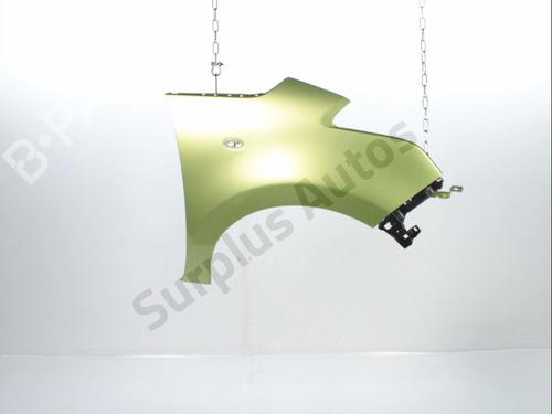 Used Right front fenders CITROËN C3 Picasso (SH_) 1.6 HDI 90 (92 hp) 28235918