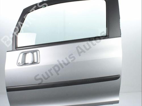 left-front-door-peugeot-1007-km_-2005-33333706 main image