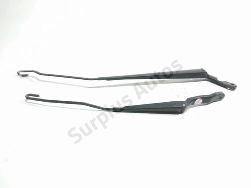Used Front windshield wiper arm Front windshield wiper arm PEUGEOT 206 Hatchback (2A/C) 2.0 HDI 90 (90 hp) 34178488 34178488