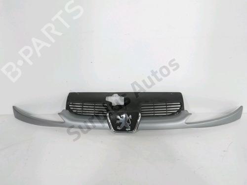 grille-peugeot-206-hatchback-2ac-1998-1999-2000-2001-2002-2003-2004-2005-2006-2007-2008-2009-2010-2011-2012-32334491 main image