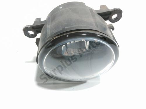 right-front-fog-light-renault-clio-iv-bh_-2012-2013-2014-2015-2016-2017-2018-2019-2020-2021-36593468 main image