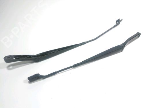 Used Front windshield wiper arm Front windshield wiper arm 37789956 37789956