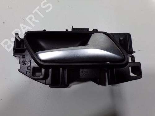 Used Rear right interior door handle Rear right interior door handle 28252238 28252238