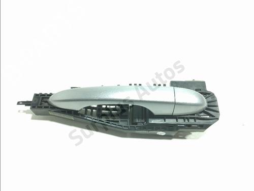 Used Rear right exterior door handle Rear right exterior door handle JEEP CHEROKEE (KL) 2.2 CRD 4x4 (200 hp) 33949927 33949927