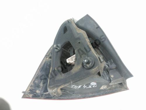 Right taillight CITROËN C5 II (RC_) 1.6 HDi (RC8HZB) | BP36105755C35 - Image 2
