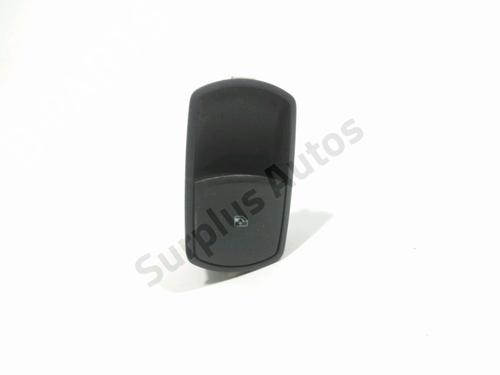 Used Right front window switch Right front window switch OPEL CORSA E (X15) 1.4 (08, 68) (90 hp) 29579980 29579980