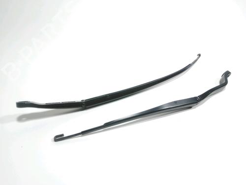 Used Front windshield wiper arm HONDA CR-V III (RE_) 2.0 i-VTEC 4WD (RE5, RE2) (150 hp) 28271979