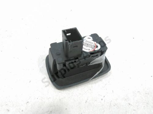 Right rear window switch PEUGEOT 308 CC (4B_) 1.6 16V | BP30999327I28 - Image 2