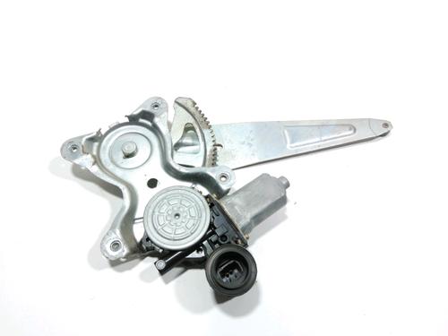 Used Rear right window mechanism TOYOTA RAV 4 II (_A2_) 2.0 D 4WD (CLA20_, CLA21_, CLA20R, CLA21R) (116 hp) 28250905