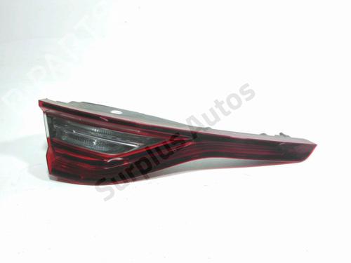left-tailgate-light-renault-megane-iv-hatchback-b9amn_-2015-34617317 main image