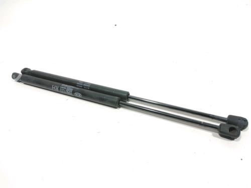 Used Tailgate lift support KIA SPORTAGE III (SL) 1.7 CRDi (116 hp) 28261406