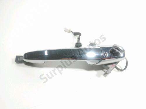 front-left-exterior-door-handle-mazda-cx-7-er-2006-2007-2008-2009-2010-2011-2012-2013-2014-28242460 main image