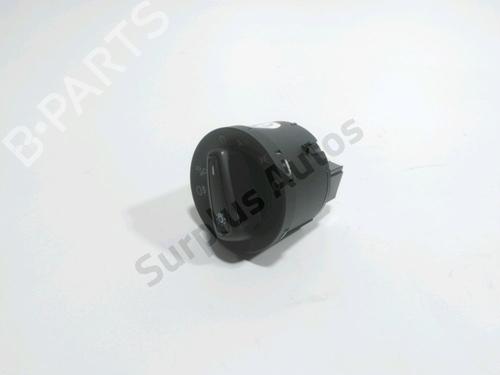 Used Headlight switch Headlight switch VW T-ROC (A11, D11) 1.0 TSI (110 hp) 28228726 28228726