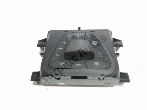 climate-control-peugeot-108-2014-38742836 main image