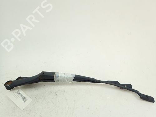 Used Front windshield wiper arm Front windshield wiper arm 37789791 37789791