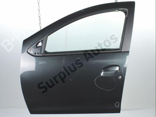 Used Left front door Left front door 37507060 37507060