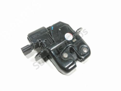 Tailgate lock RENAULT CLIO IV (BH_) 1.2 16V | BP30503927C101