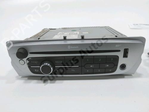 Used Radio RENAULT MEGANE III Hatchback (BZ0/1_, B3_) 1.5 dCi (BZ0C) (90 hp) 29857457