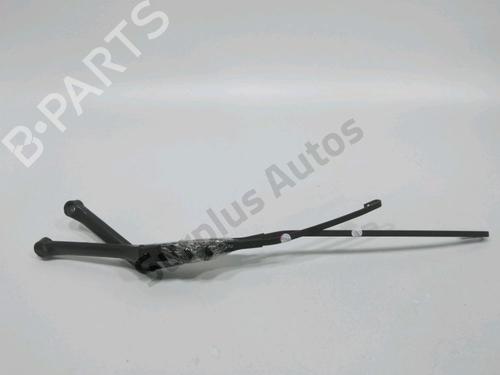 Used Front windshield wiper arm BMW 3 Convertible (E36) 320 i (150 hp) 31007981