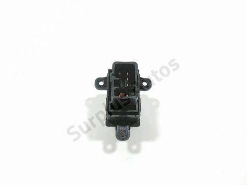 Left rear window switch KIA SOUL I (AM) 1.6 CRDi 128 | BP28255755I29 - Image 2