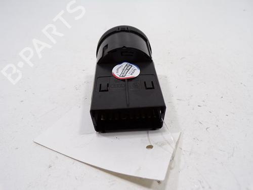 Headlight switch AUDI A4 B7 Avant (8ED) 2.0 TDI | BP37767551I24 - Image 2