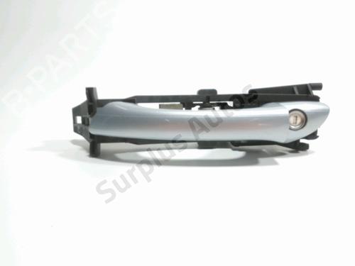Used Front left exterior door handle Front left exterior door handle 28242322 28242322