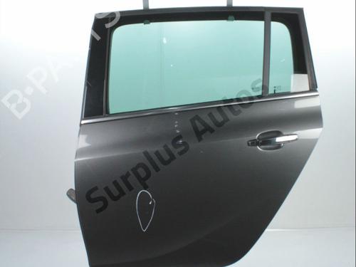 Used Left rear door OPEL ZAFIRA TOURER C (P12) 2.0 CDTi (75) (130 hp) 31986930