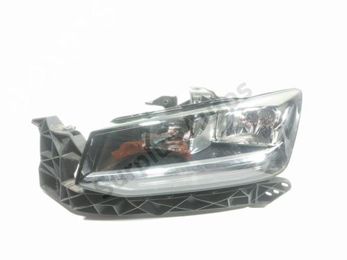 Used Left headlight AUDI Q2 (GAB, GAG) 1.4 TFSI (150 hp) 28617041