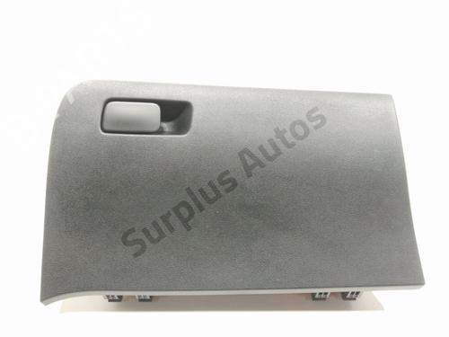 glove-box-hyundai-i20-ii-gb-ib-2014-2015-2016-2017-2018-2019-2020-2021-37769643 main image