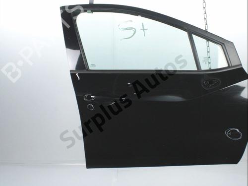 right-front-door-nissan-micra-v-k14-2016-34001901 main image