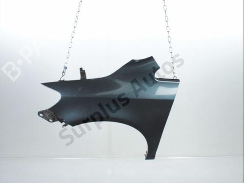 Parafango anteriore sinistro VW GOLF PLUS V (5M1, 521) 1.9 TDI (105 hp) 31261848