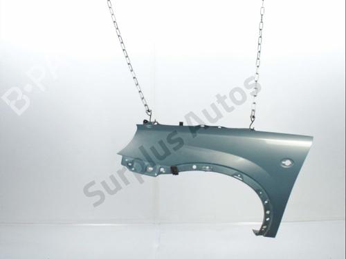 Used Left front fenders Left front fenders 37771747 37771747