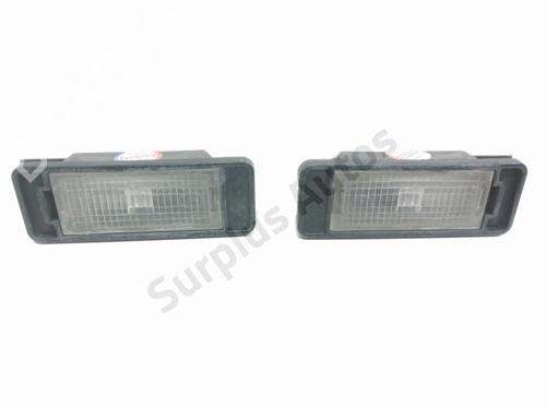 Used Licence plate light Licence plate light RENAULT GRAND SCÉNIC IV (R9_) 1.2 TCe 130 (130 hp) 39765753 39765753
