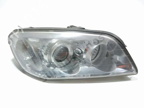 Used Right headlight CHEVROLET CAPTIVA (C100, C140) 2.0 D (150 hp) 28266324