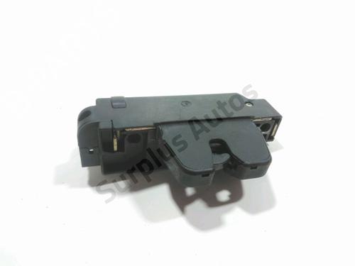Used Tailgate lock CITROËN C3 I (FC_, FN_) 1.4 i (73 hp) 30584957