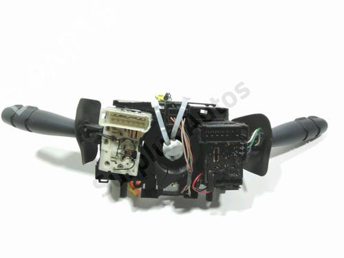 Steering wheel controls RENAULT CLIO II (BB_, CB_) 1.5 dCi (B/CB07) | BP30141347E15