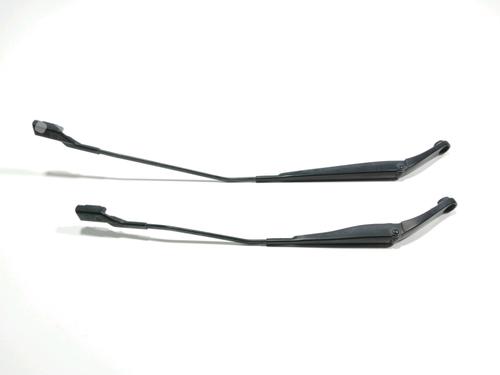 Used Front windshield wiper arm FIAT 500L (351_, 352_) 1.6 D Multijet (199LYD1B) (105 hp) 28271987