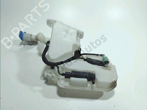 Used Windscreen washer tank SKODA OCTAVIA III (5E3, NL3, NR3) 1.4 TSI (140 hp) 32488868