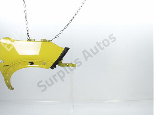 Used Right front fenders Right front fenders CITROËN C4 CACTUS 1.2 VTi 82 (82 hp) 33733558 33733558